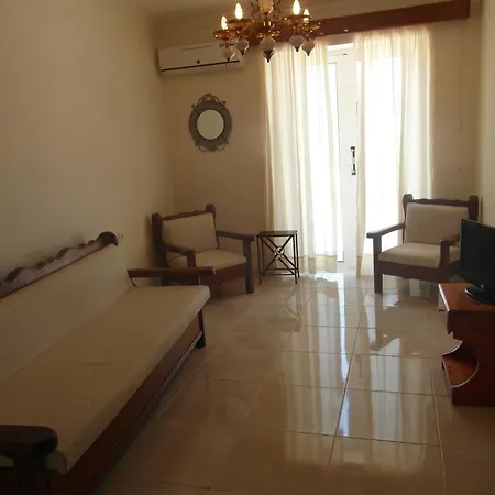 Mina Apartments